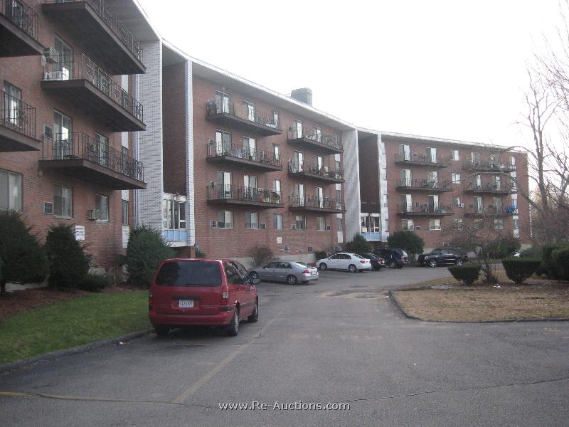 14591461 VFW Parkway, West Roxbury Foreclosure Auction