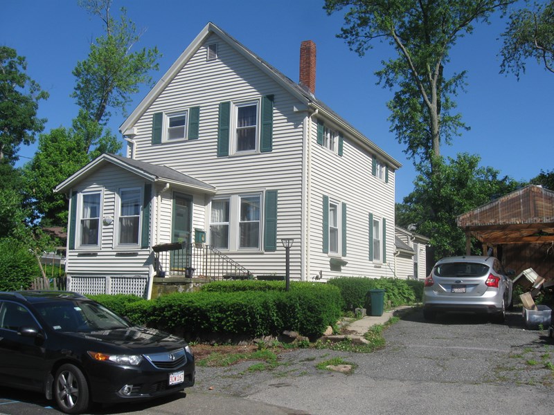 4 Hawthorne Road, Gloucester Real Estate Auction